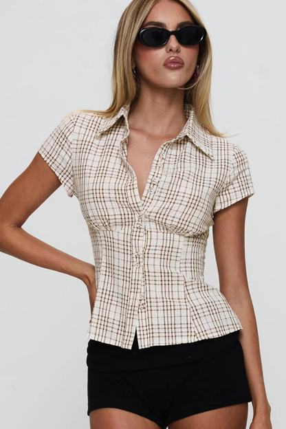 Nellie Rutig Blus